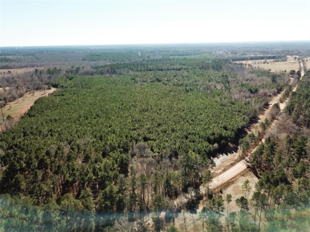 West Rd, Carthage, TX 75633