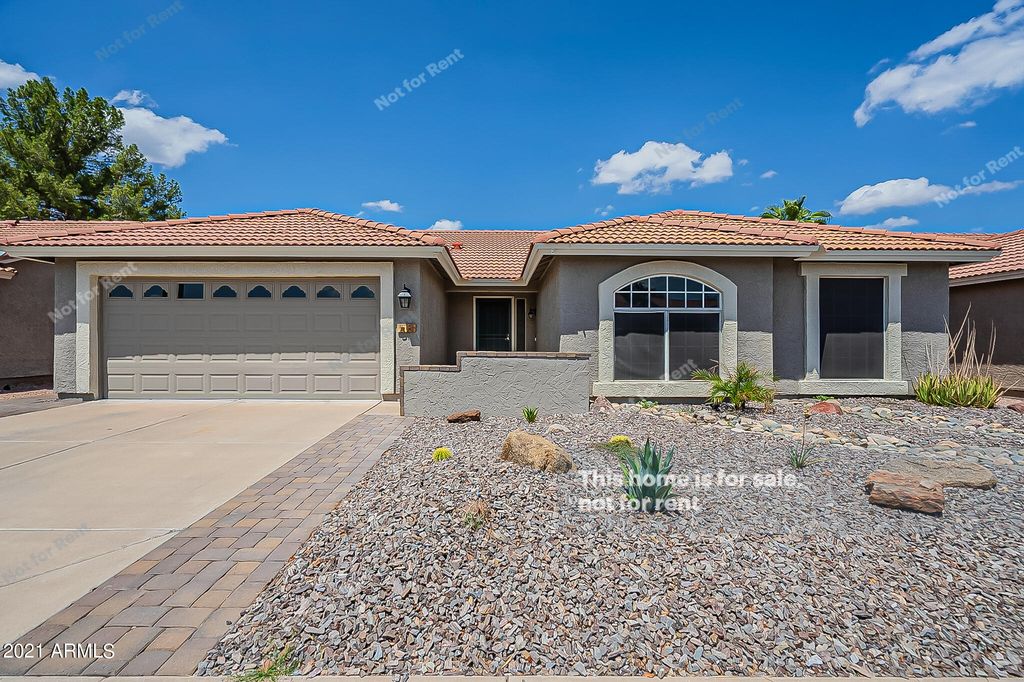 518 W Amoroso Dr, Gilbert, AZ 85233