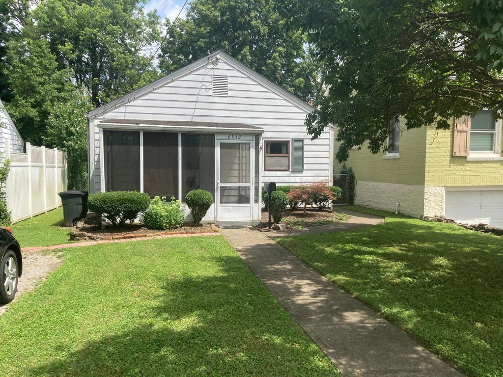 6932 Grace Ave, Cincinnati, OH 45227