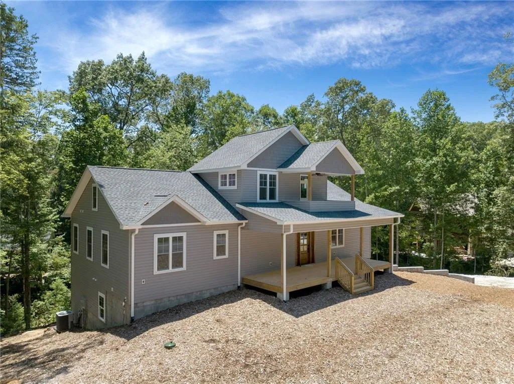 504 Keowee Bay Cir, Salem, SC 29676 | MLS# 20263775 | Trulia