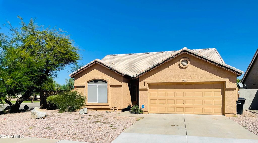 1782 E Erie St, Chandler, AZ 85225