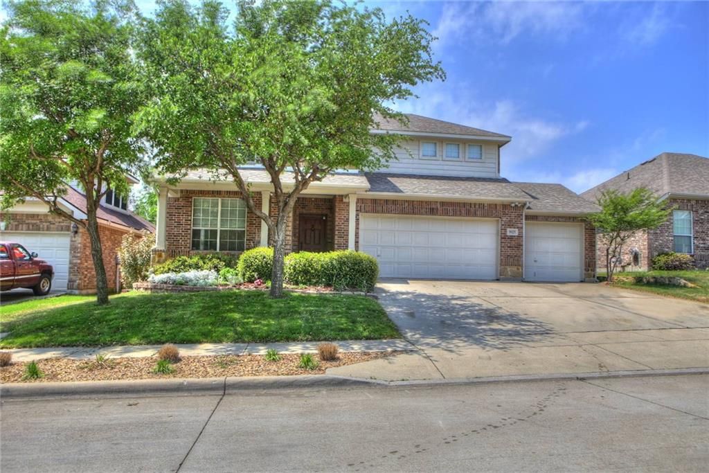 9025 Morning Meadow Dr, Fort Worth, TX 76244