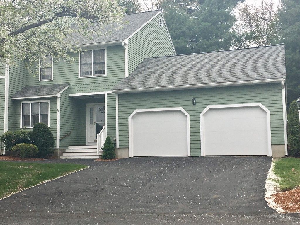 181 Laurelwood Dr 181, Hopedale, MA 2 Bed, 3 Bath Condo 18 Photos