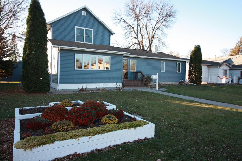 305 12th St N, Breckenridge, MN 56520 Trulia