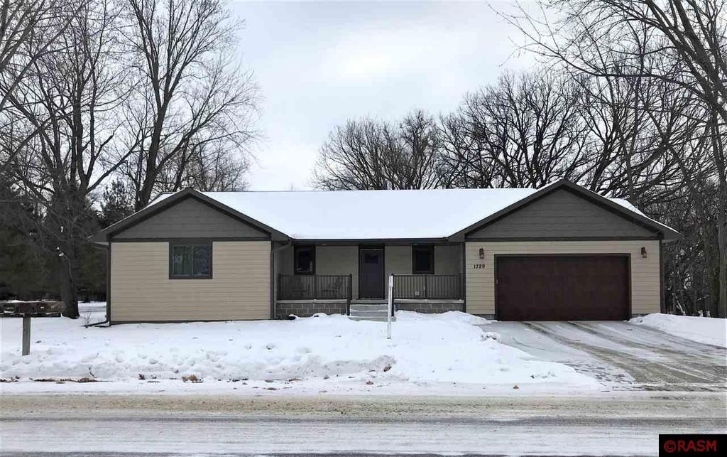 1729 Oakwood Ave, New Ulm, MN 56073 Trulia