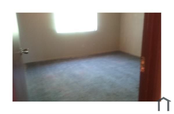 607 McKnight St #4, Las Vegas, NV 89101
