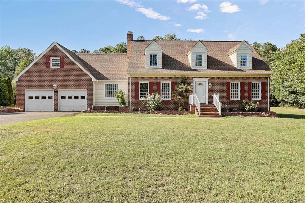 18500 Lakewood Dr, Dinwiddie, VA 23841