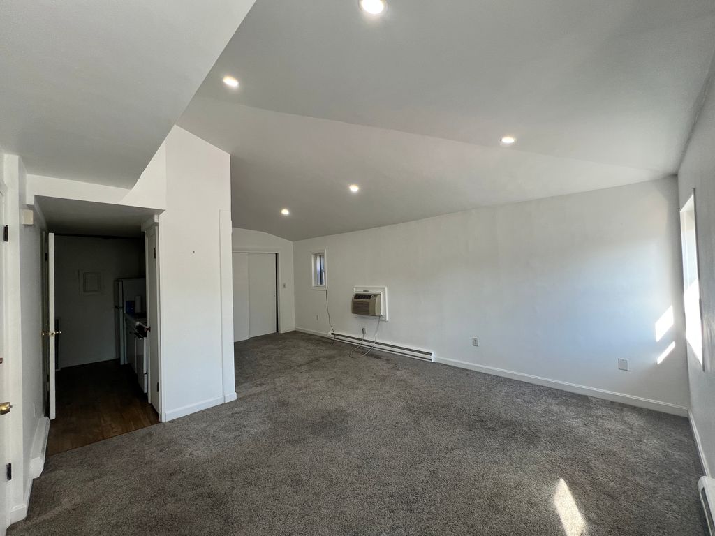 148 Waterman St #R-4, Providence, RI 02906