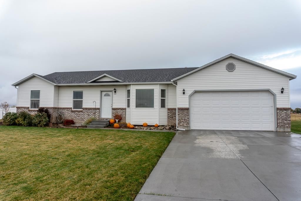 2391 E Hailey Ave, Idaho Falls, ID 83401 Trulia