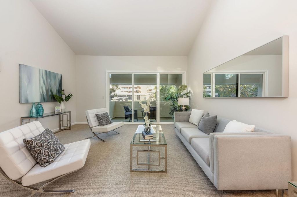 3222 Glendora Dr 209 San Mateo Ca 94403 Trulia 3222 Glendora Dr 209 San Mateo Ca, Round Table Laurelwood San Mateo California