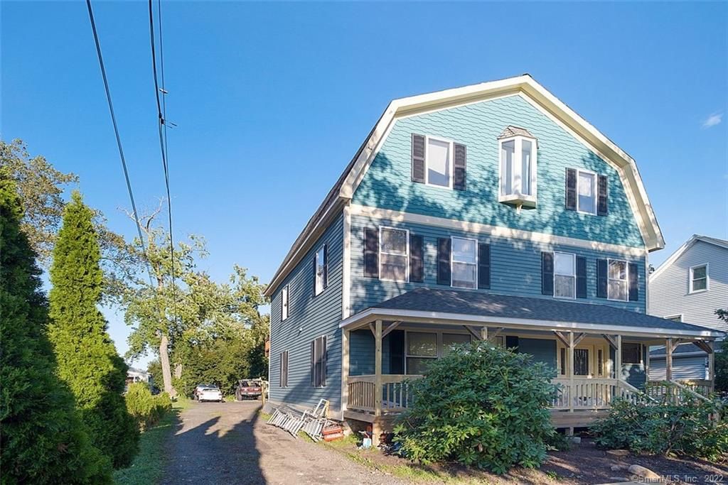 5042 Main St, Trumbull, CT 06611