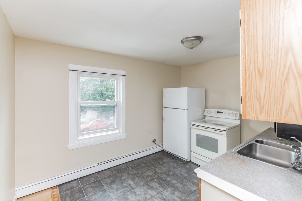 55 Belgrade Ave, Roslindale, MA 02131