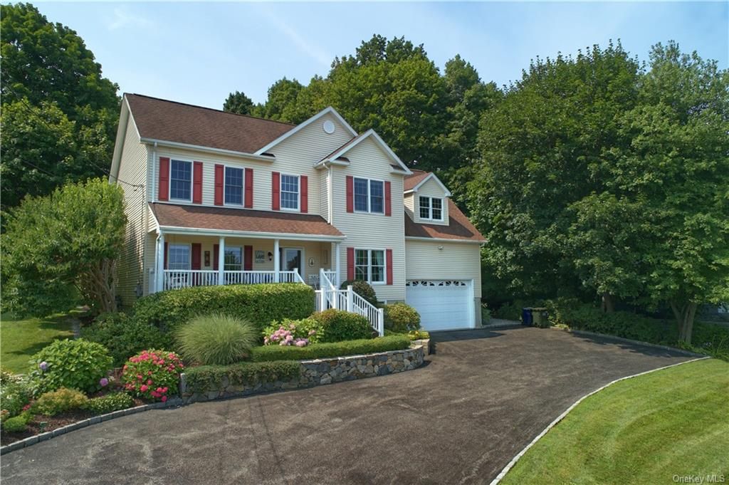 862B S Lake Blvd, Mahopac, NY 10541