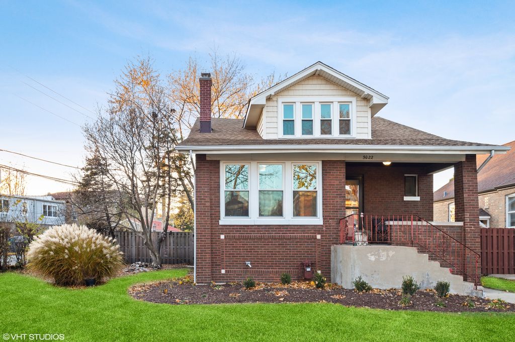 5022 N Menard Ave, Chicago, IL 60630
