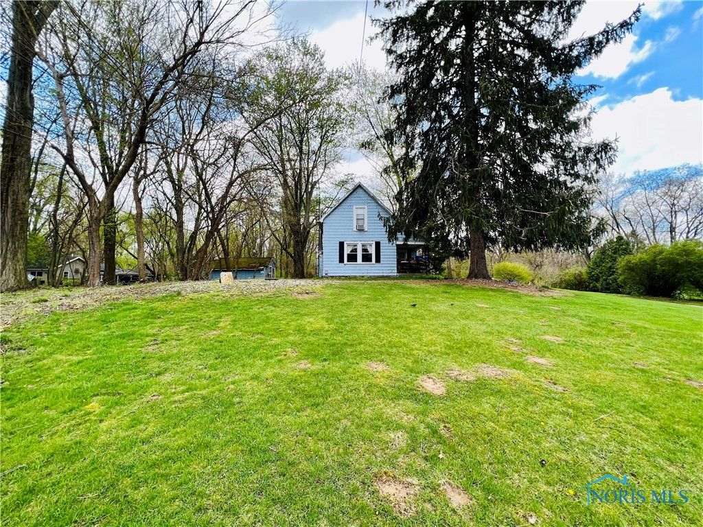 7035 Hill Ave, Holland, OH 43528 Trulia