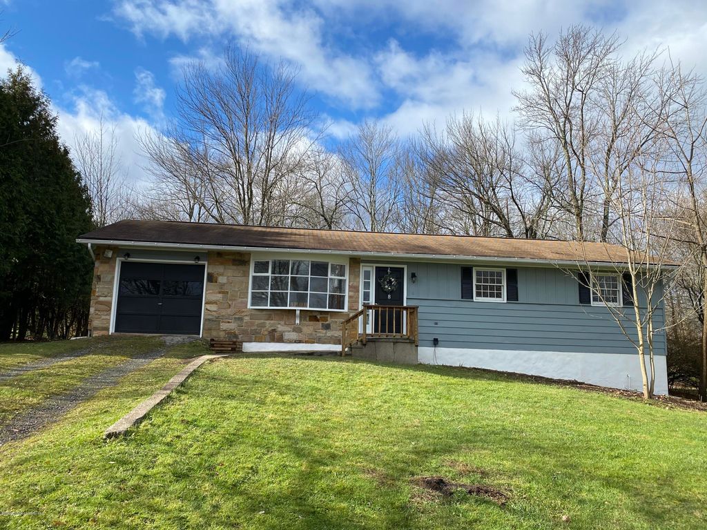 8 Sleepy Hollow Rd, Waymart, PA 18472 Trulia