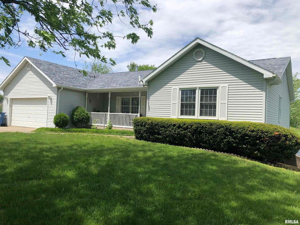 102 S Chaney Dr, Belle Rive, IL 62810 Trulia