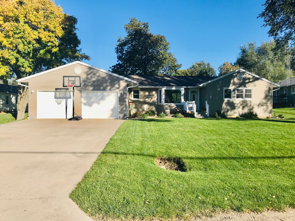 103 Sunset Dr, New London, IA 52645 Trulia