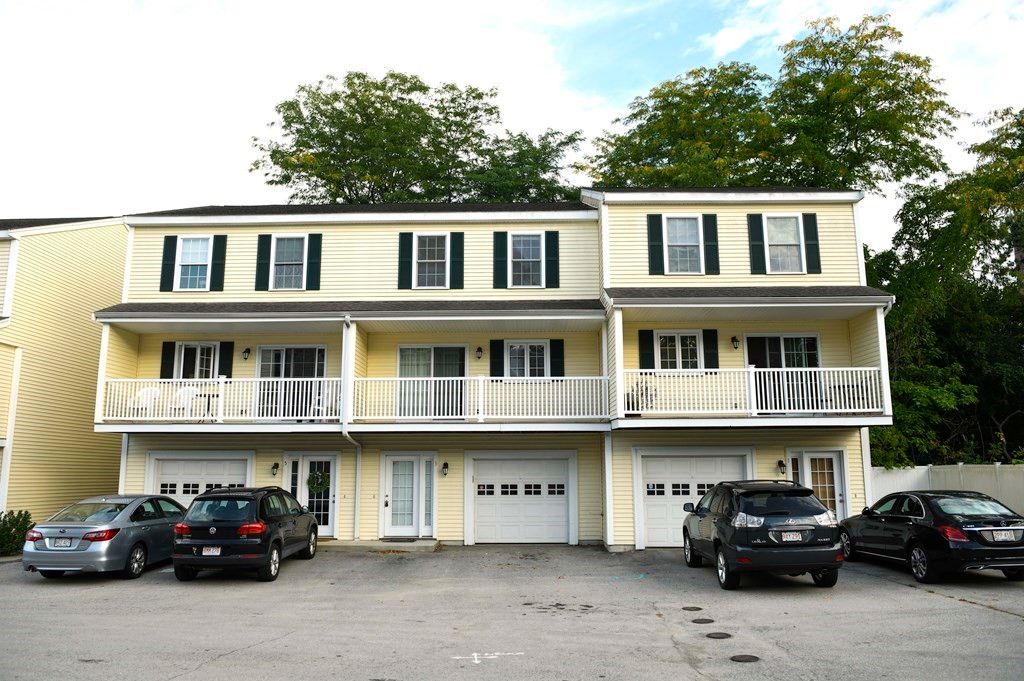 67 Princeton St #3, North Chelmsford, MA 01863