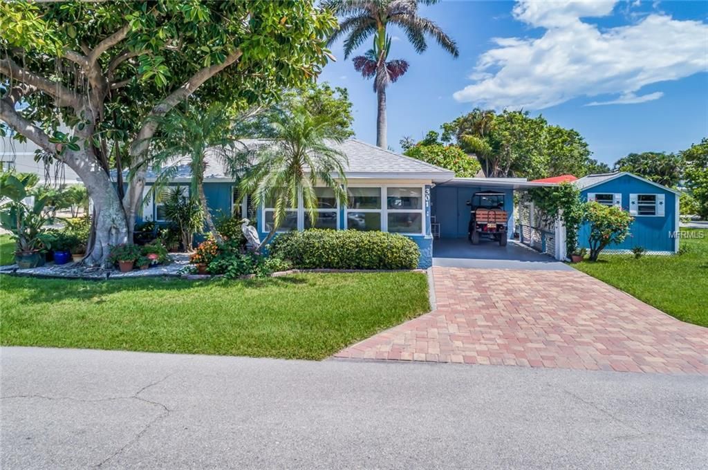 301 N  23rd St, Bradenton Beach, FL 34217