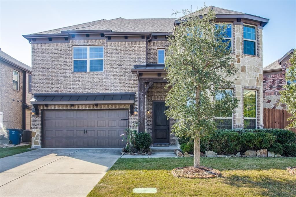 6802 Prairie Flower Trl, Dallas, TX 75227