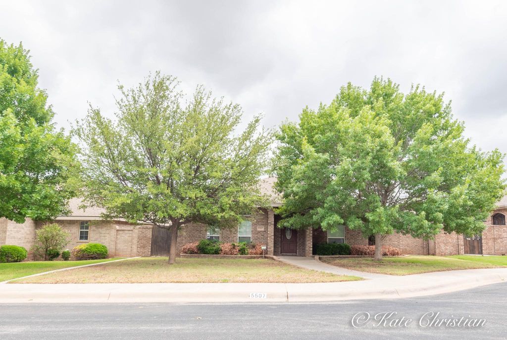 5507 La Jolla Cv, Midland, TX 79707