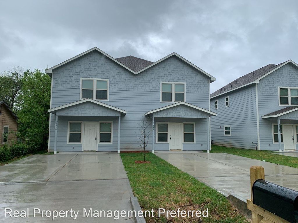 7309 Price St #A, Houston, TX 77088