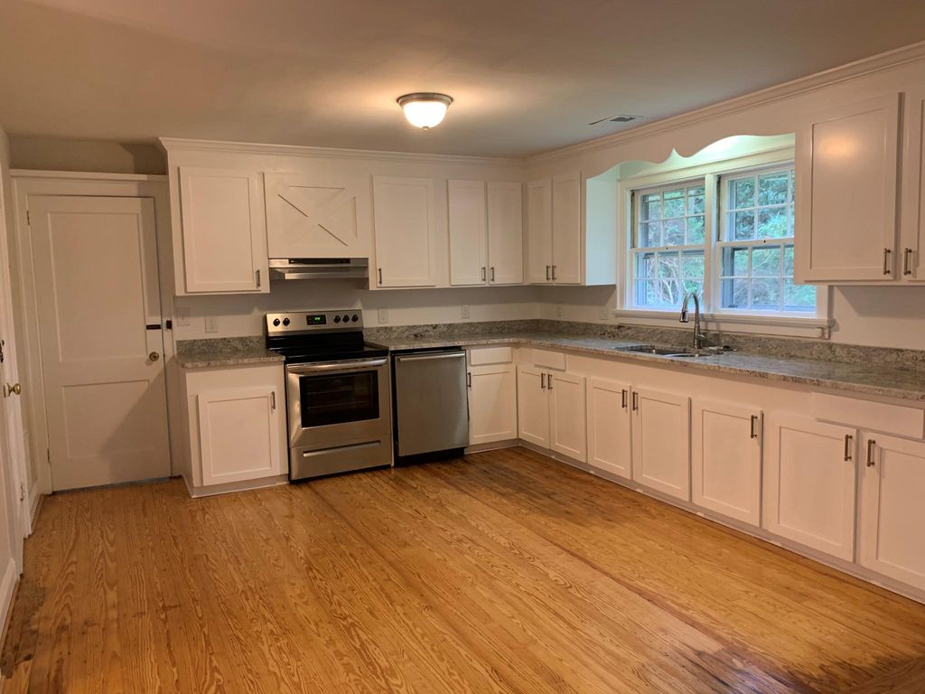 100 S Dogwood Rd, Virginia Beach, VA 23451 Trulia