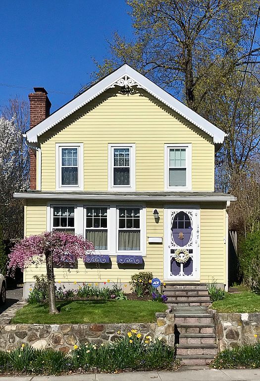 147 Bedford Rd, Pleasantville, NY 10570
