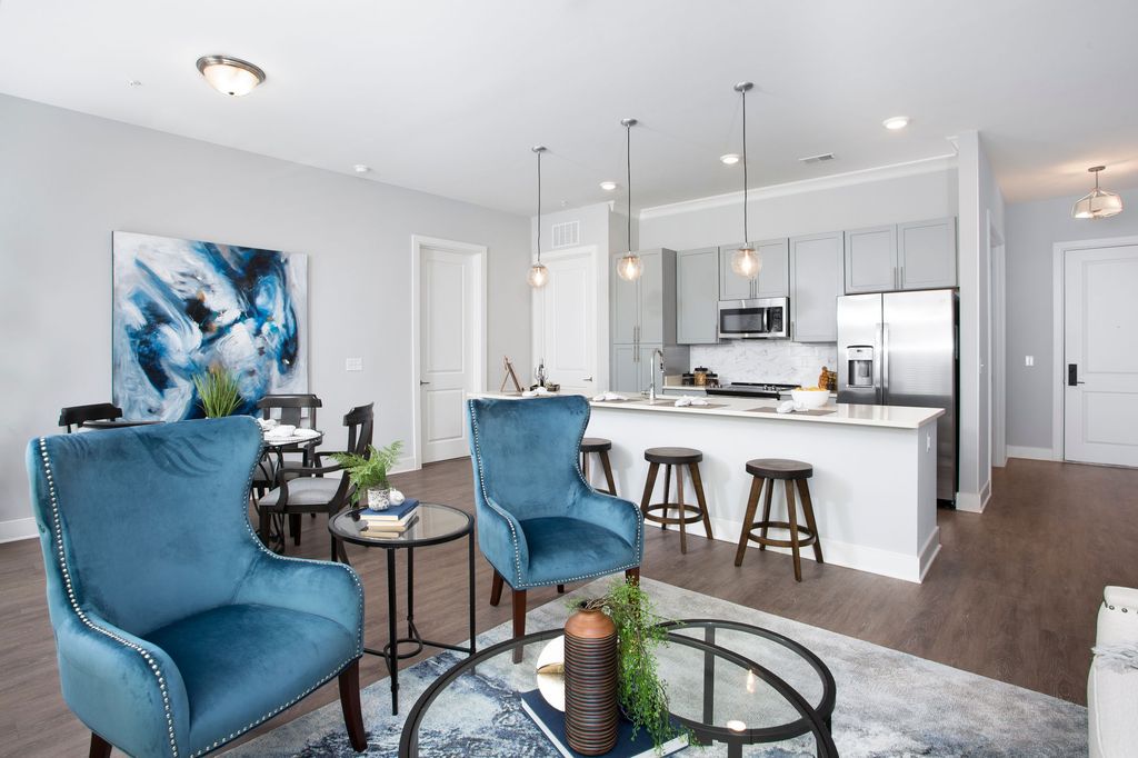 800 Saint Marys St, Raleigh, NC 27605
