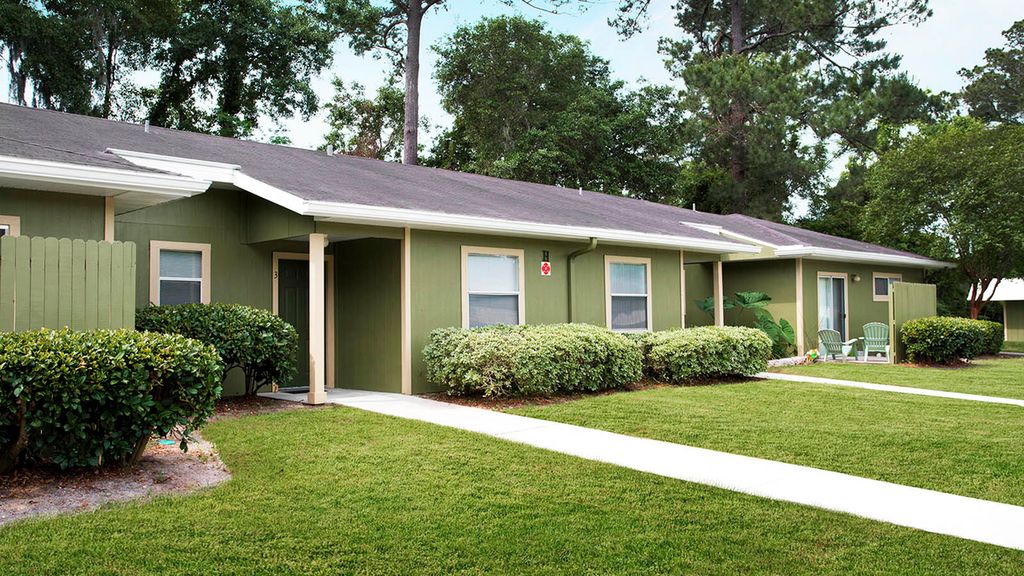 2725 SW 27th Ave, Gainesville, FL 32608