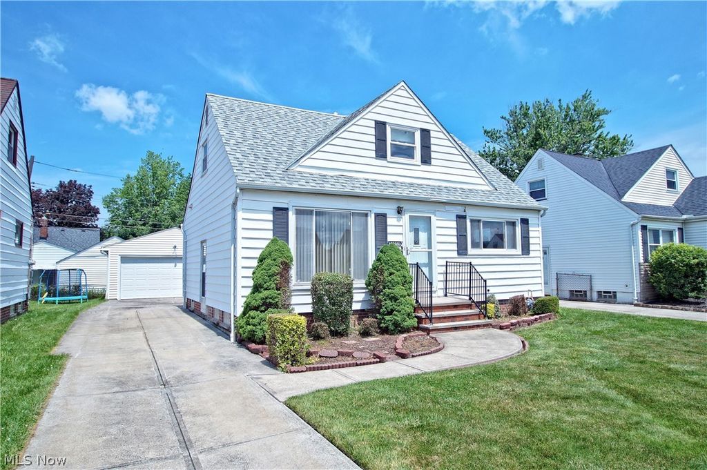 28959 Homewood Dr, Wickliffe, OH 44092 Trulia