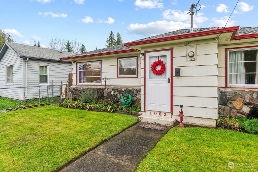 1002 N 10th Avenue, Kelso, WA 98626 Trulia