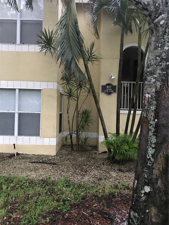 417 Vista Isles Dr #2315, Sunrise, FL 33325