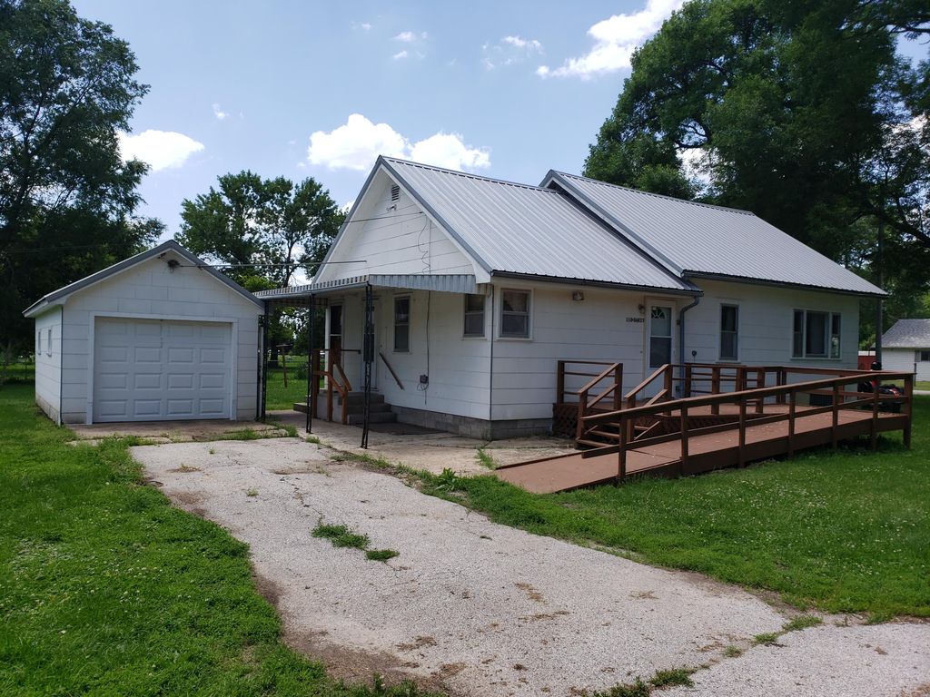 110 Oak St, Pisgah, IA 51564 Trulia