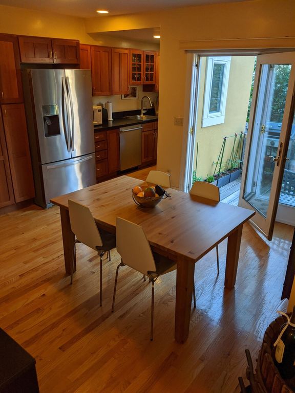 148 3rd St, Cambridge, MA 02141
