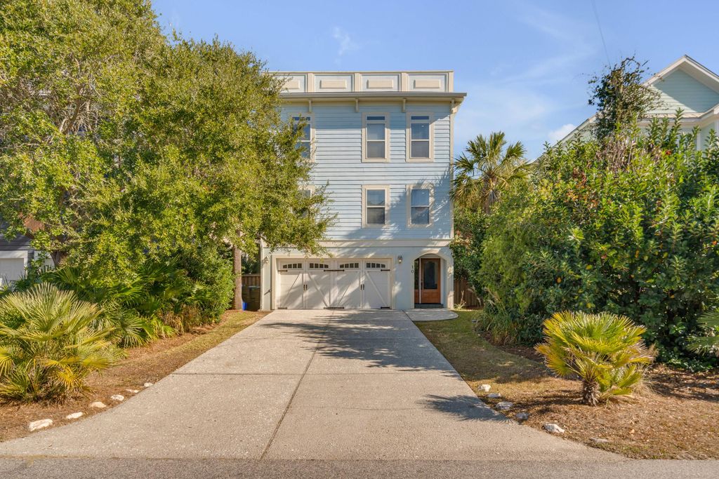 10 10th Ave, Isle Of Palms, SC 29451