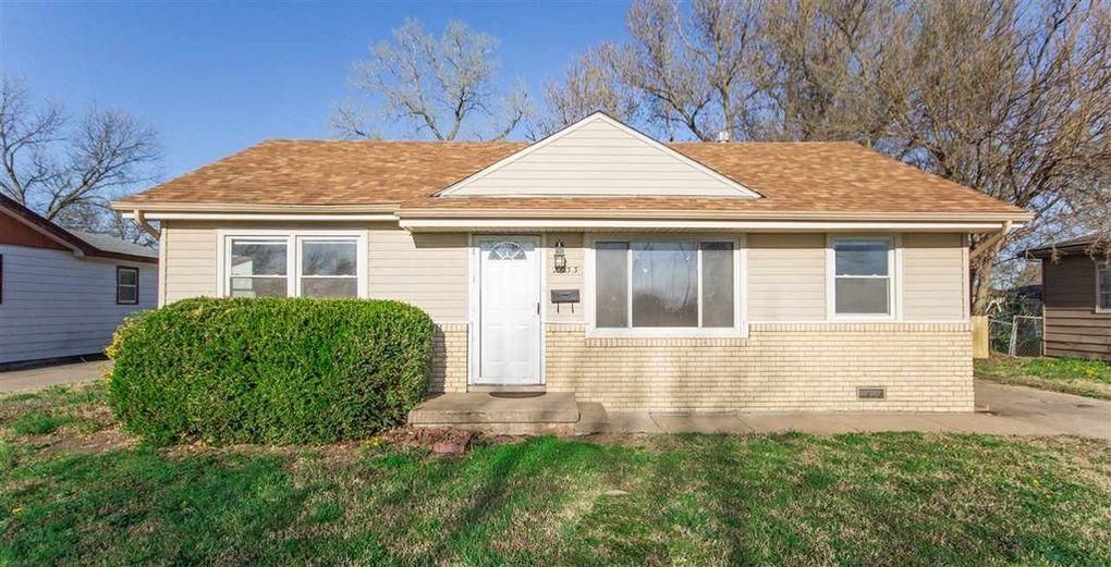 2633 S Elizabeth Ave, Wichita, KS 67217