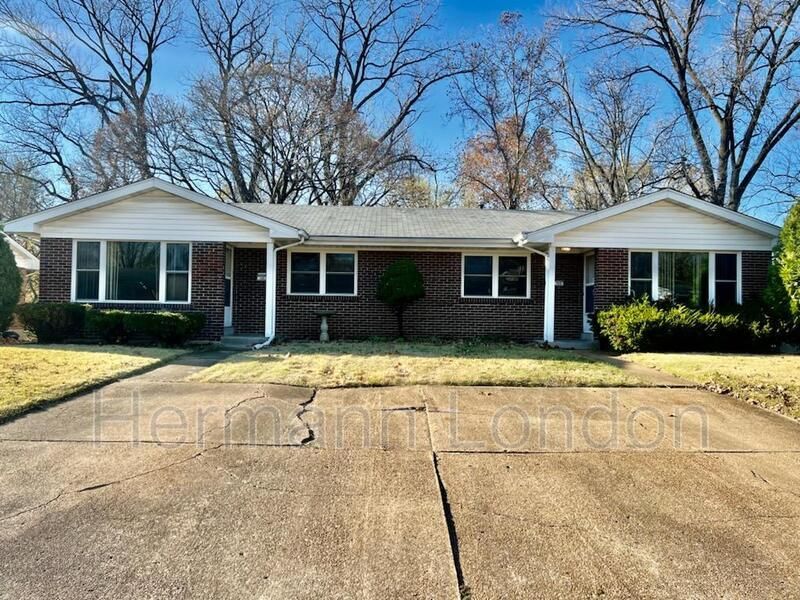 1001 Cole Blvd, Saint Charles, MO 63301 Trulia