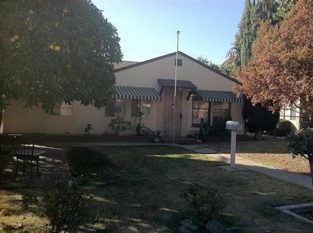821 S Oleander Ave, Bakersfield, CA 93304