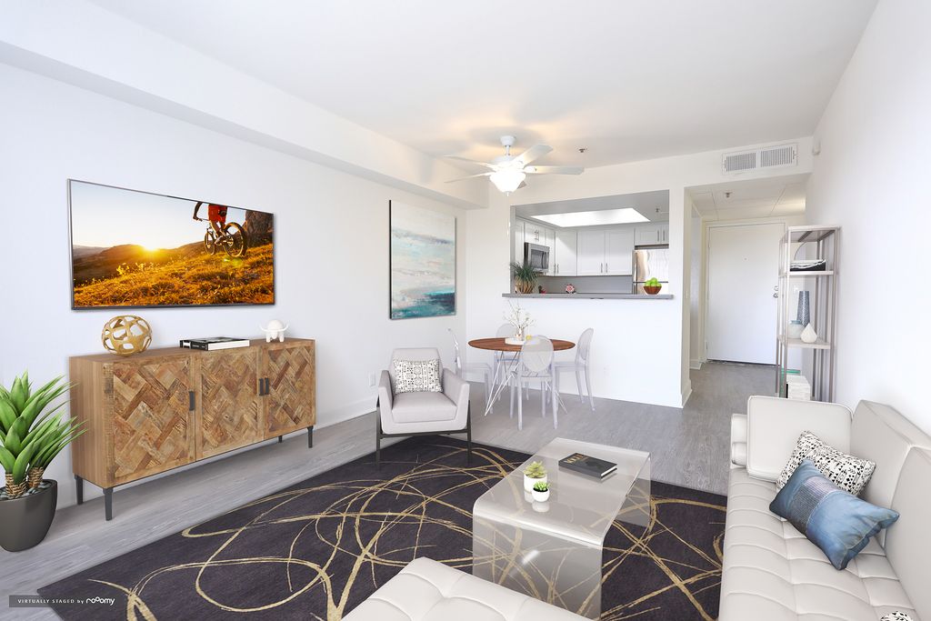 737 S  Kingsley Dr #410, Los Angeles, CA 90005