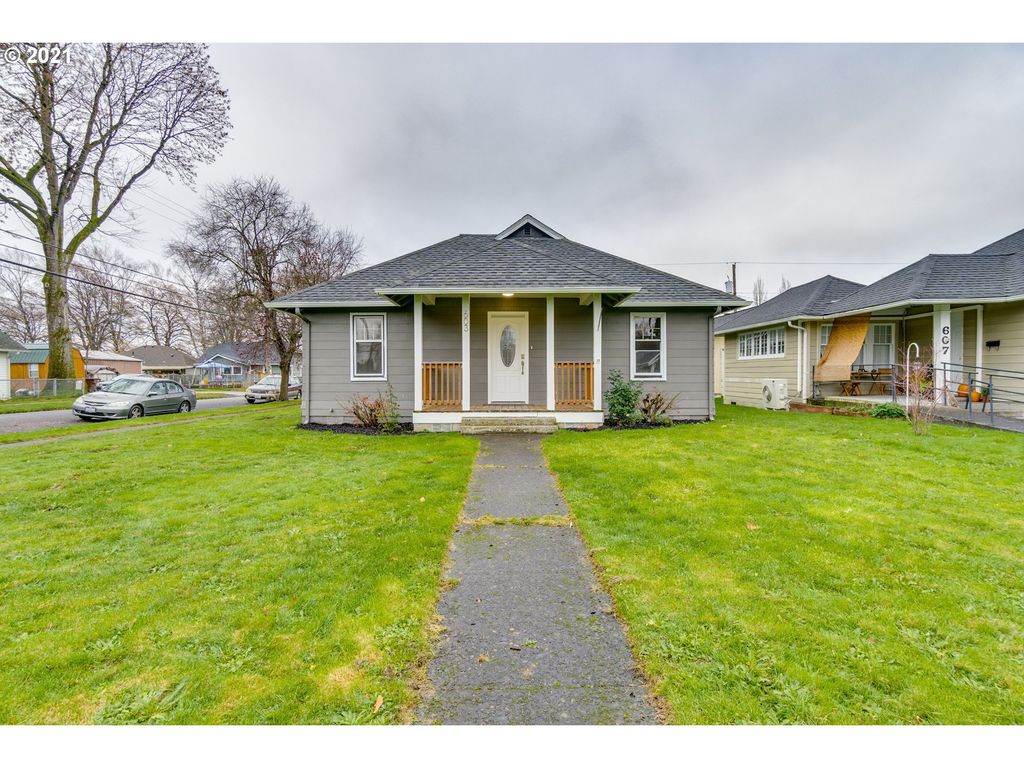 603 15th Ave, Longview, WA 98632