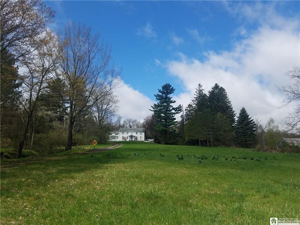 4647 Potter Rd, Mayville, NY 14757