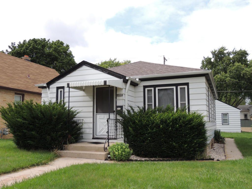 6524 W  Lincoln Ave, West Allis, WI 53219