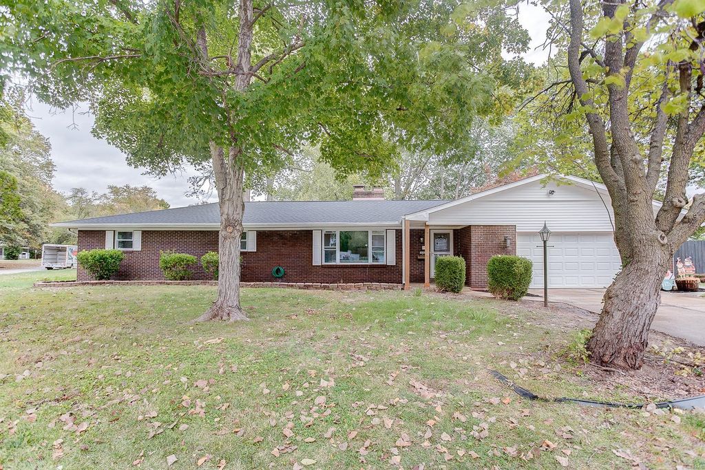 416 N Michigan Ave Belleville Il 62221 Trulia