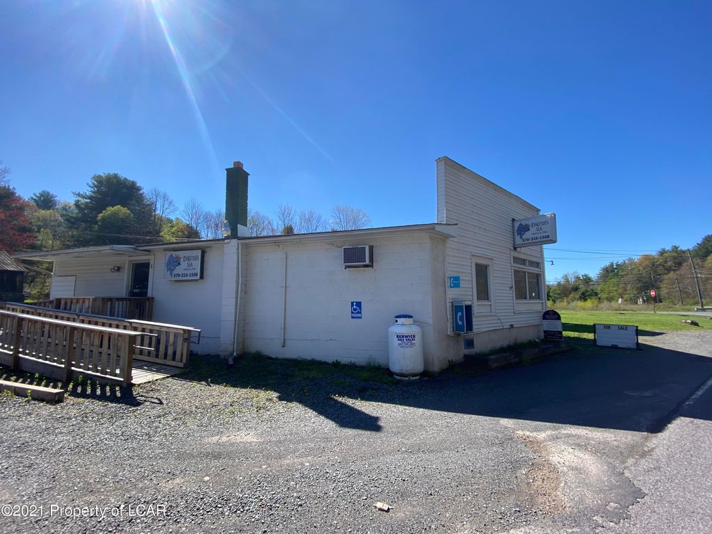 2116 Lower Demunds Rd, Dallas, PA 18612 Trulia