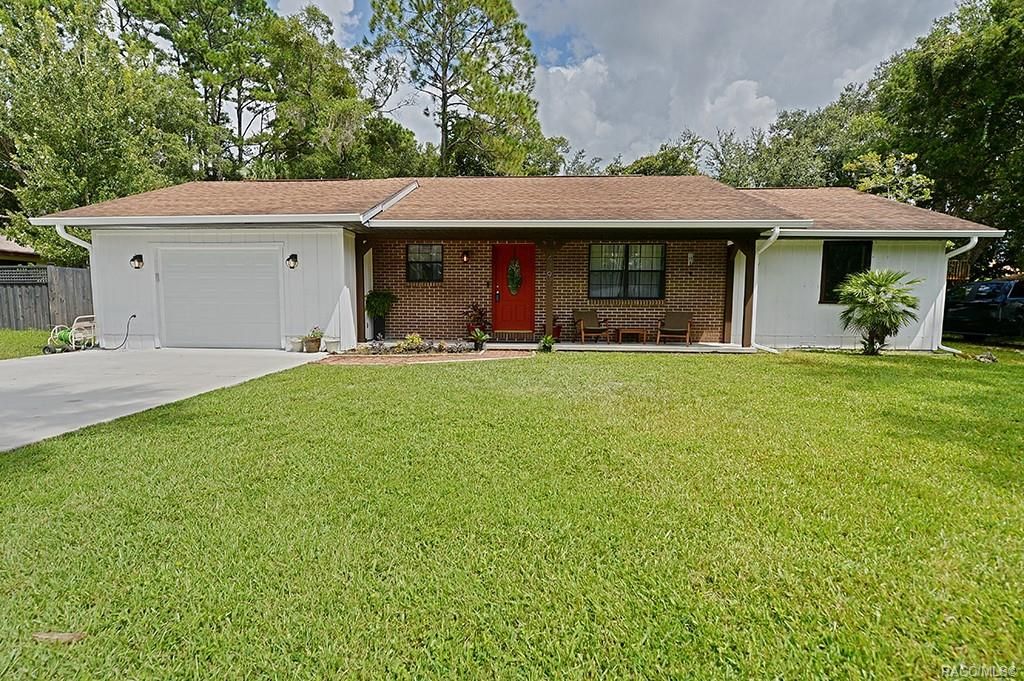 4197 N Concord Dr, Crystal River, FL 34428