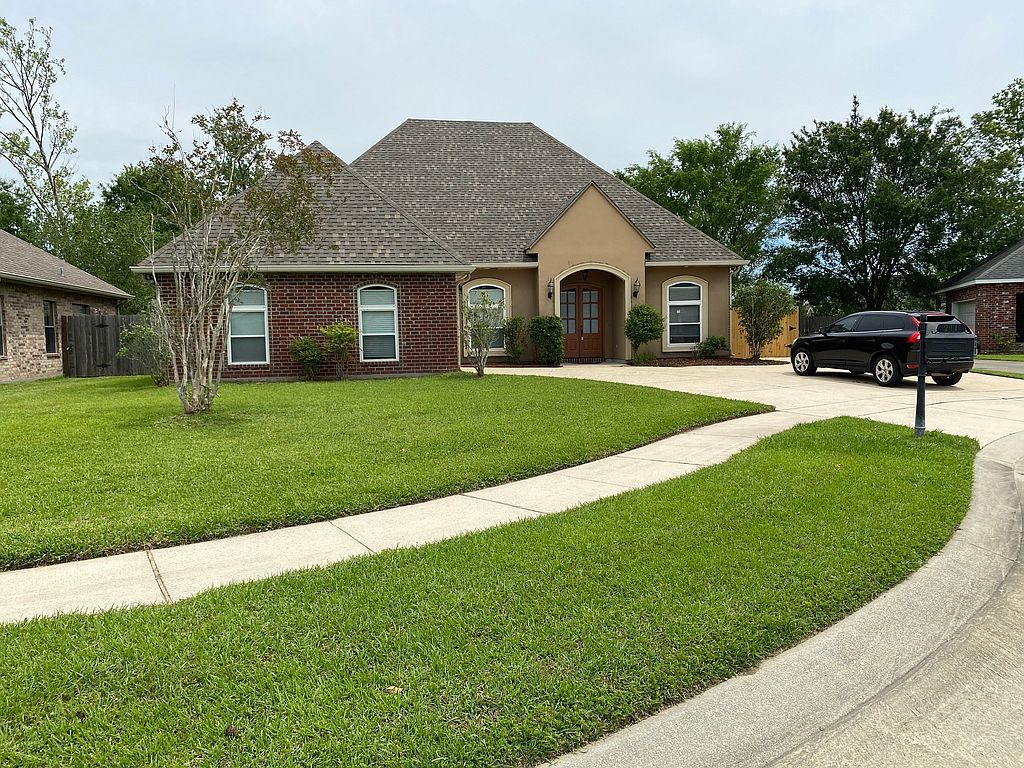 211 Liza Ct, Laplace, LA 70068 Trulia