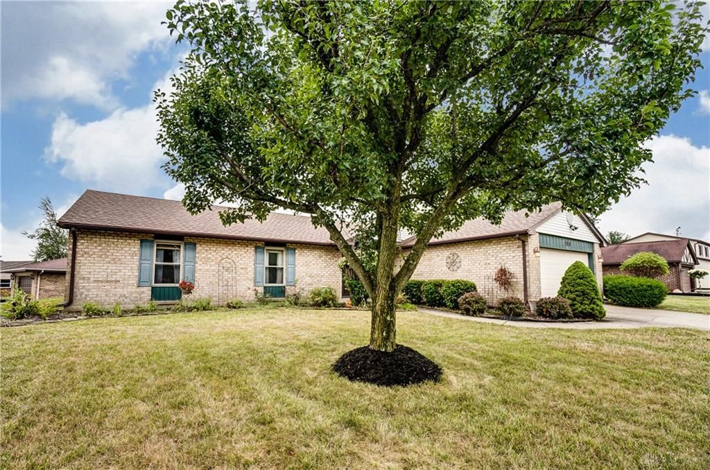 2040 Sherwood Forest Dr, Miamisburg, OH 45342 Trulia