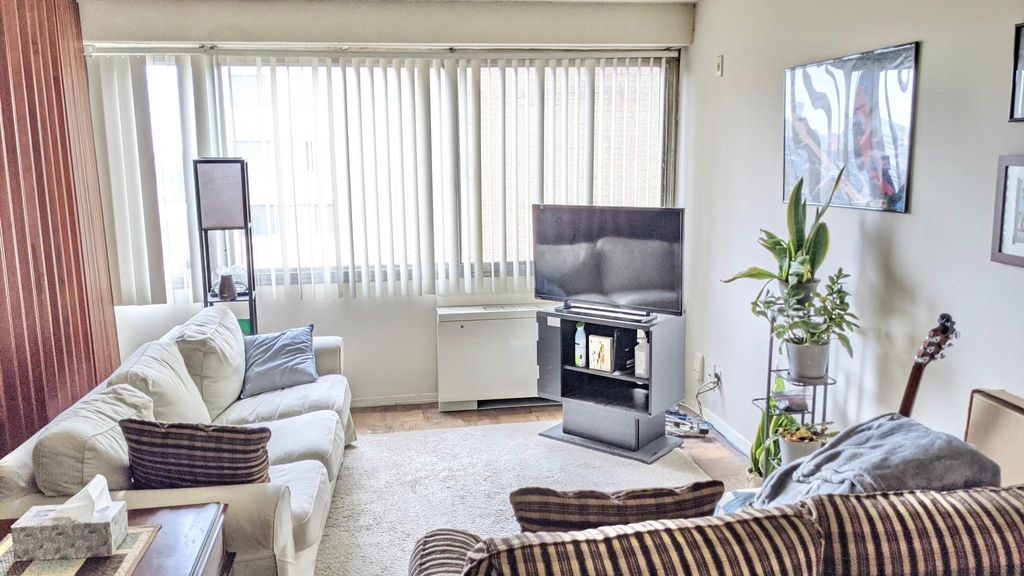5500 Friendship Blvd #2312N, Chevy Chase, MD 20815